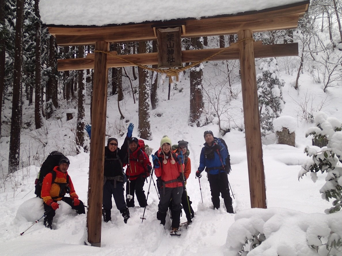 ウタマルマンと行く葉山忘年会の行方 ウタマルマンと行く葉山忘年会の行方