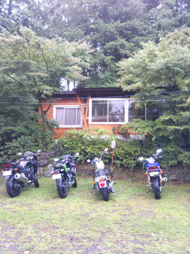 【山梨編】しまりす社員旅行②ぽつぽつ(・∀・)キテルヨ!! 【山梨編】しまりす社員旅行②ぽつぽつ(・∀・)キテルヨ!!