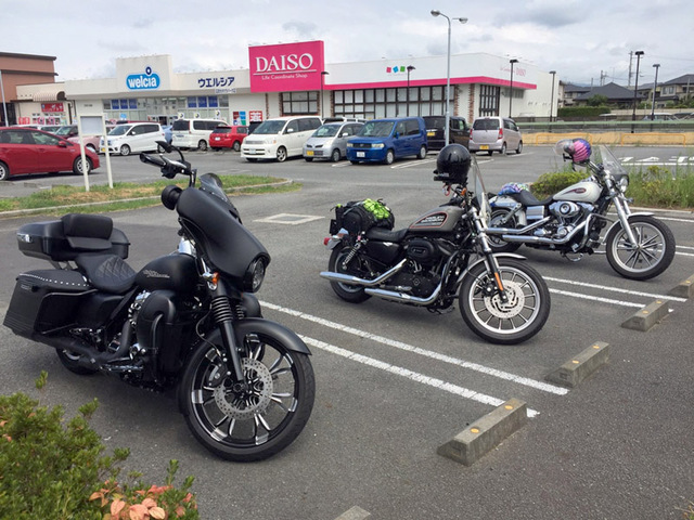 しまりす社員旅行②メンバーはだれよ? しまりす社員旅行②メンバーはだれよ?