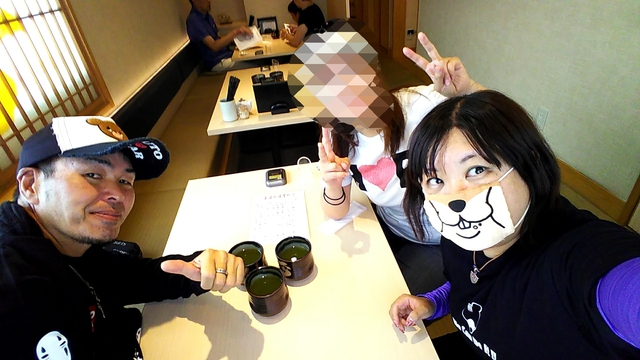 しまりす社員旅行②メンバーはだれよ? しまりす社員旅行②メンバーはだれよ?