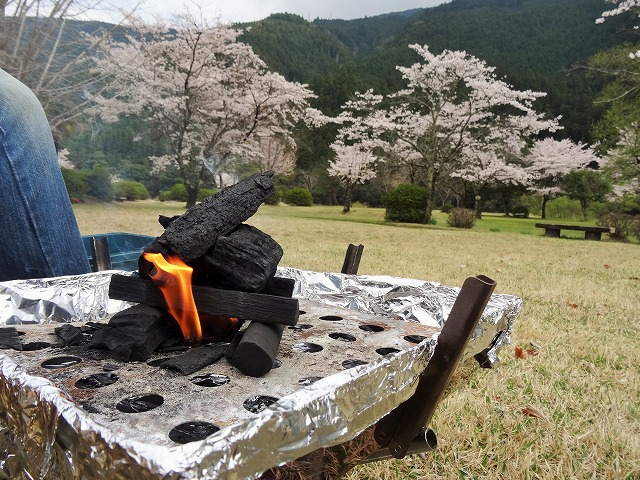 ずっと気になっていたあの場所へ。強行お花見キャンプ。その① 2015/4/2 ずっと気になっていたあの場所へ。強行お花見キャンプ。その① 2015/4/2