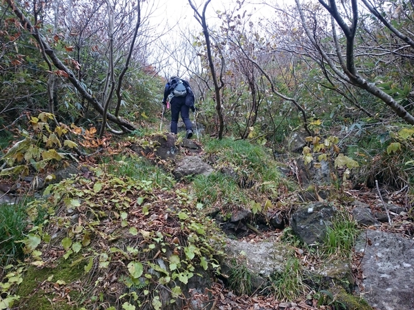 アクロバティックな登山 アクロバティックな登山