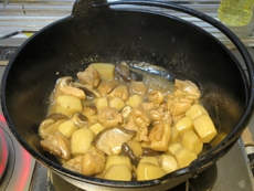 里芋と鶏の煮込み