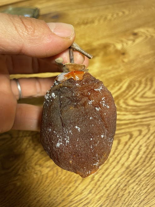 やっぱり干し柿は冷凍が最高! やっぱり干し柿は冷凍が最高!