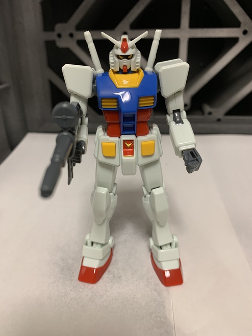 バンダイ1/144ガンダム完成⤵︎汚くすればいいってものではないです バンダイ1/144ガンダム完成⤵︎汚くすればいいってものではないです