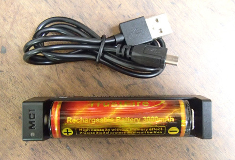 超明るいフラッシュライト購入 バッテリー&充電器編 超明るいフラッシュライト購入 バッテリー&充電器編