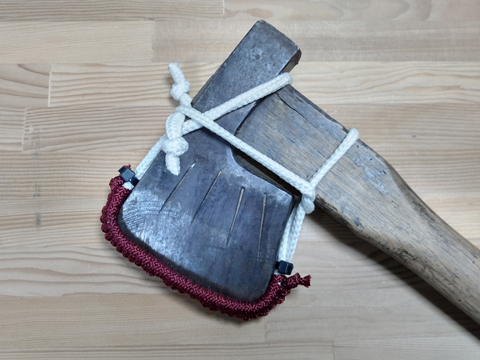 刃靴(斧刃保護)作り 刃靴(斧刃保護)作り