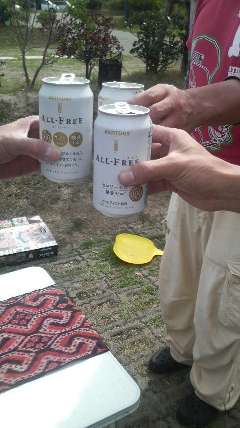 撤収前に乾杯!