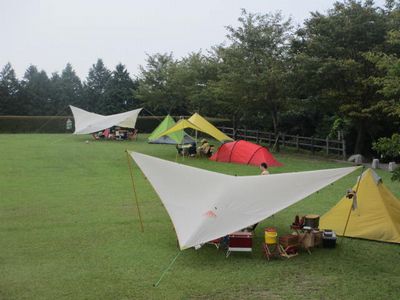 保護者会後に近場でキャンプ