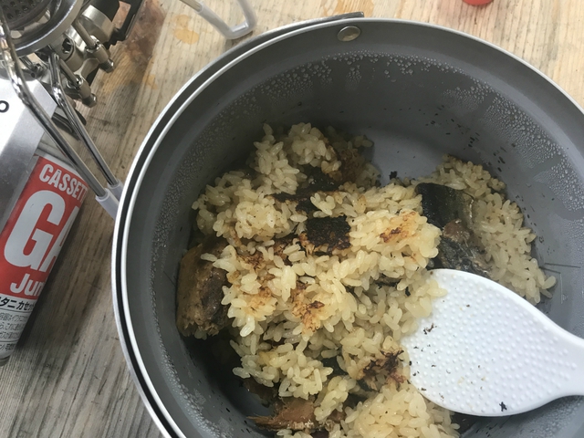 ライスクッカーでさんまご飯 ライスクッカーでさんまご飯
