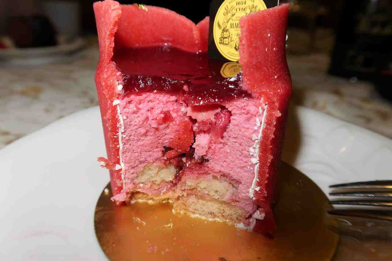 2月14日に1個¥1,200円のケーキ・マリアージュフレール銀座本店の味をフレーバーティー・マルコポーロと共に 2月14日に1個¥1,200円のケーキ・マリアージュフレール銀座本店の味をフレーバーティー・マルコポーロと共に