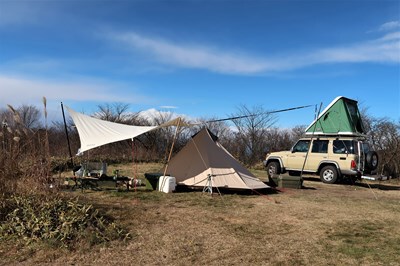 晩秋の内山牧場キャンプ場　改名前最後のキャンプは眩しい陽光に溢れて　～強風だけど空気の澄んだツンデレフィールドに ⑦～