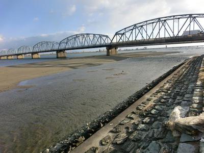 12月の吉野川は冷たいです・・・ 12月の吉野川は冷たいです・・・