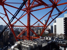 東京タワーを昇る
