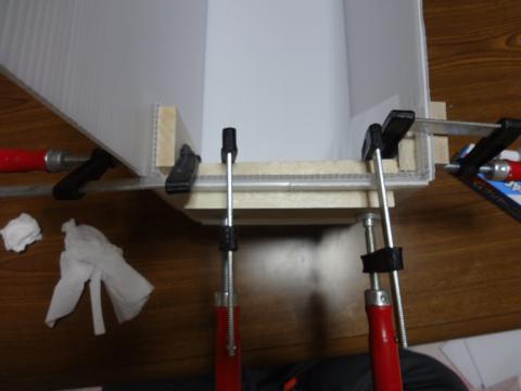 軽量コールマンランタンケース、プラ段ボール板で自作 その3 軽量コールマンランタンケース、プラ段ボール板で自作 その3