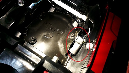 アフリカツイン・リヤ電源取り出し計画 その1 アフリカツイン・リヤ電源取り出し計画 その1