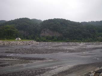 塩川・須玉川・大武川、増水の山梨峡北釣行