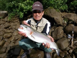 2012年6月30日　富山県・庄川