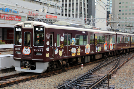 ちいかわ)阪急梅田駅へちいかわ号を観に行く ちいかわ)阪急梅田駅へちいかわ号を観に行く