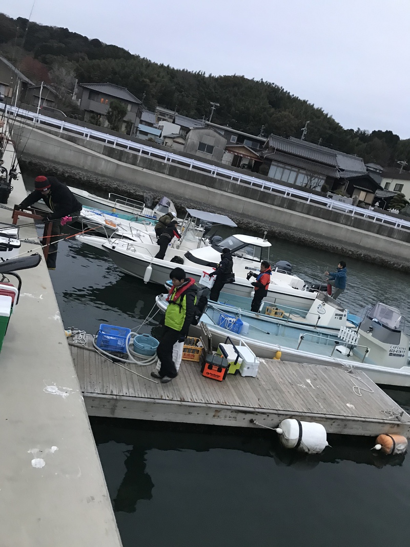 西尾 キャプテンズ レンタルボート釣行 西尾 キャプテンズ レンタルボート釣行