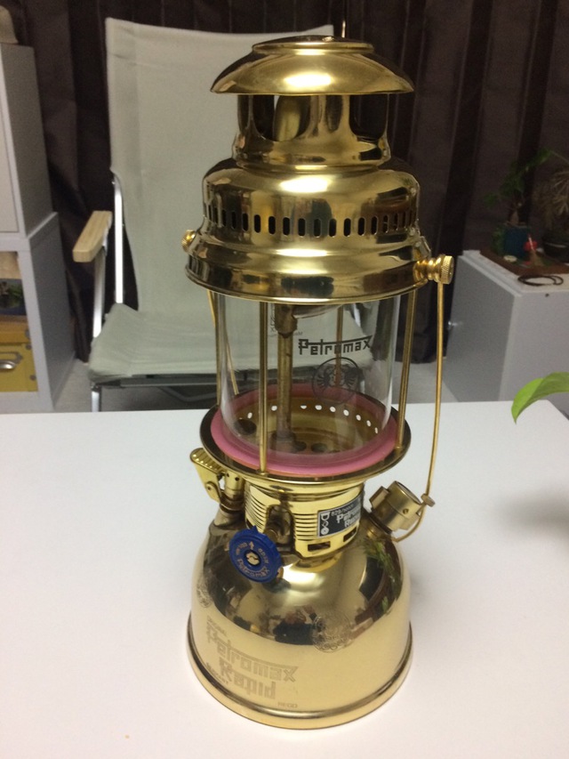 新しいランタンが届きました。 新しいランタンが届きました。