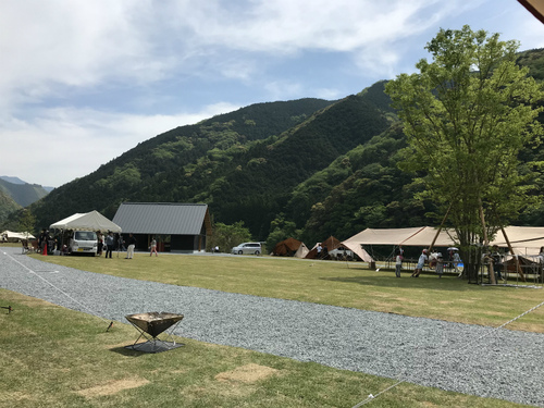 snow peak おち仁淀川キャンプフィールド(落成式典編) snow peak おち仁淀川キャンプフィールド(落成式典編)