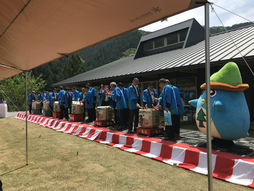 snow peak おち仁淀川キャンプフィールド(落成式典編) snow peak おち仁淀川キャンプフィールド(落成式典編)