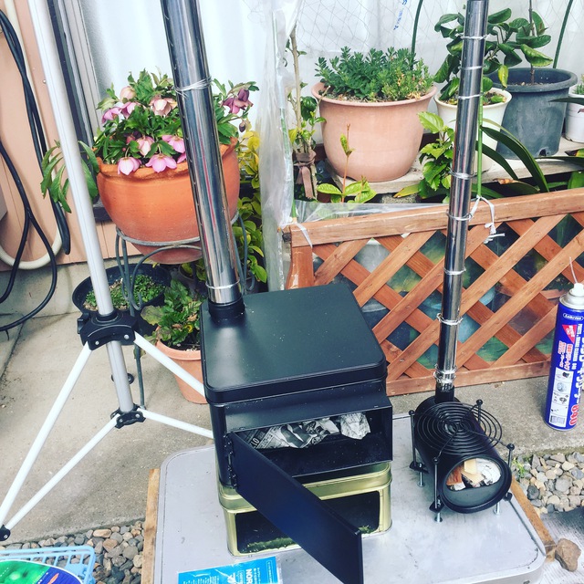 自作空き缶薪ストーブポンコツ君 自作空き缶薪ストーブポンコツ君