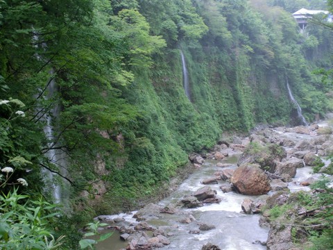 小安峡・不動滝（秋田県湯沢市）　2015東北の滝巡り ７日目（２）