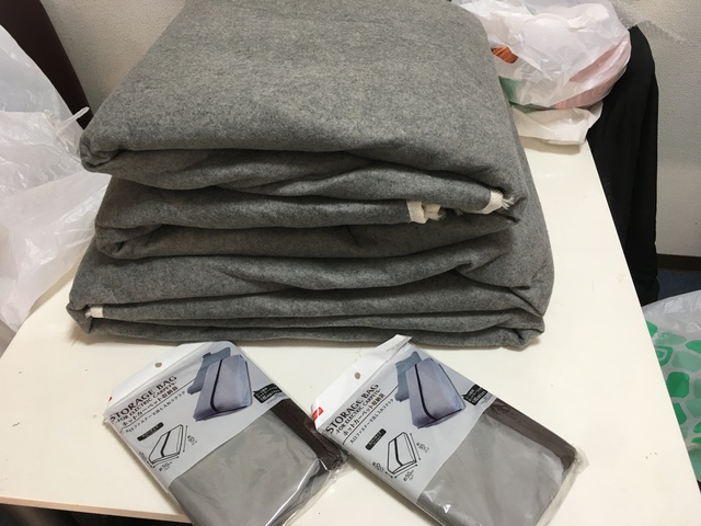 キャンプ道具の片付け整頓。100均製品を使用 キャンプ道具の片付け整頓。100均製品を使用