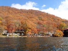 Autumn Colors 中禅寺湖 ♪