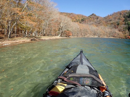 紅葉の中禅寺湖 カヤックでのんびり♪ 紅葉の中禅寺湖 カヤックでのんびり♪