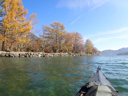 紅葉の中禅寺湖 カヤックでのんびり♪ 紅葉の中禅寺湖 カヤックでのんびり♪