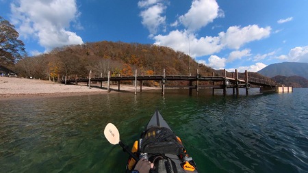 紅葉の中禅寺湖を水上散歩♪ 紅葉の中禅寺湖を水上散歩♪