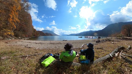 紅葉の中禅寺湖を水上散歩♪ 紅葉の中禅寺湖を水上散歩♪