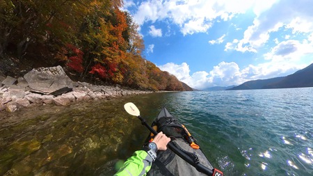 紅葉の中禅寺湖を水上散歩♪ 紅葉の中禅寺湖を水上散歩♪