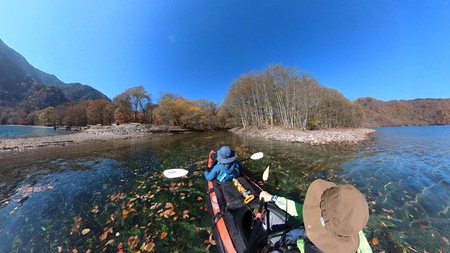紅葉の中禅寺湖をカヤックで水上散歩♪ 紅葉の中禅寺湖をカヤックで水上散歩♪