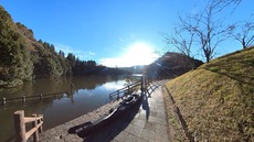 紅葉の亀山湖をカヤックツーリング