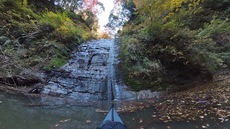 紅葉の亀山湖をカヤックツーリング