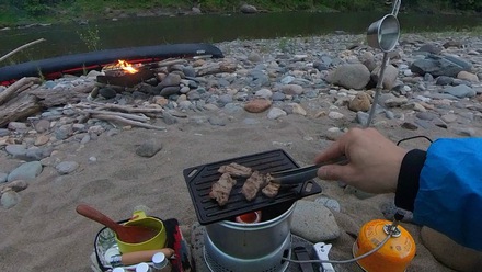 のんびり川下りキャンプ♪ のんびり川下りキャンプ♪