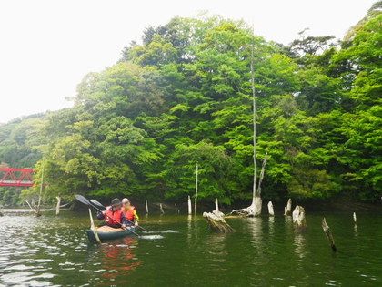 新緑の亀山湖 ♪ 新緑の亀山湖 ♪