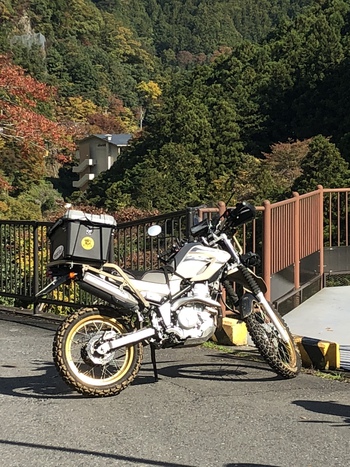R411を西へ 紅葉ツーリング R411を西へ 紅葉ツーリング
