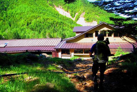 梅雨の晴れ間に絶景1泊山行 ~横岳~硫黄岳 梅雨の晴れ間に絶景1泊山行 ~横岳~硫黄岳