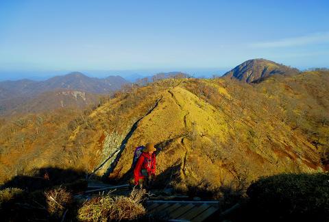 丹沢を歩こう♪ 蛭ヶ岳~丹沢山~大倉♪ 丹沢を歩こう♪ 蛭ヶ岳~丹沢山~大倉♪