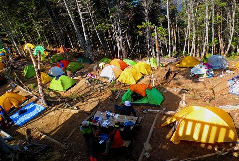 甲武信ヶ岳を歩こう♪ 絶景とテン場と♪ 甲武信ヶ岳を歩こう♪ 絶景とテン場と♪