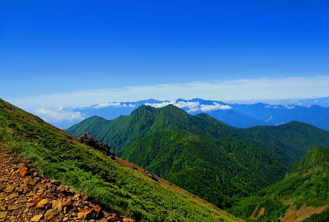 梅雨の晴れ間に絶景1泊山行 ~赤岳 梅雨の晴れ間に絶景1泊山行 ~赤岳