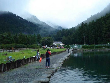 午後は「鹿留湖」でWヘッダーの巻き