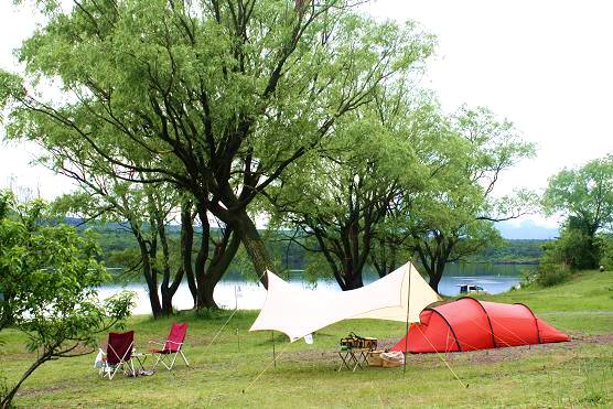 天気予報を信じるんだ♪西湖自由キャンプ場♪