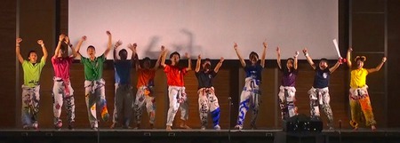 俺たちの Revolution がはじまる。 俺たちの Revolution がはじまる。