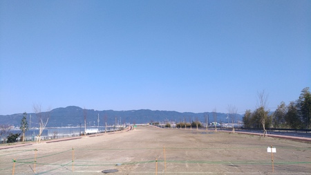 廃河川あとを公園に 廃河川あとを公園に